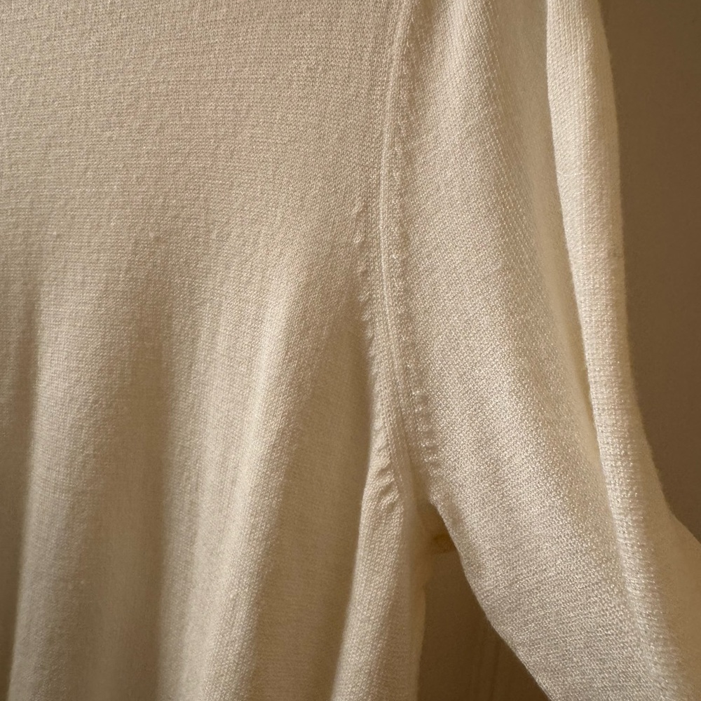 Ann Taylor Knit Scalloped Trim Lightweight Sweater Ivory Size M NWOT - Picture 9 of 11